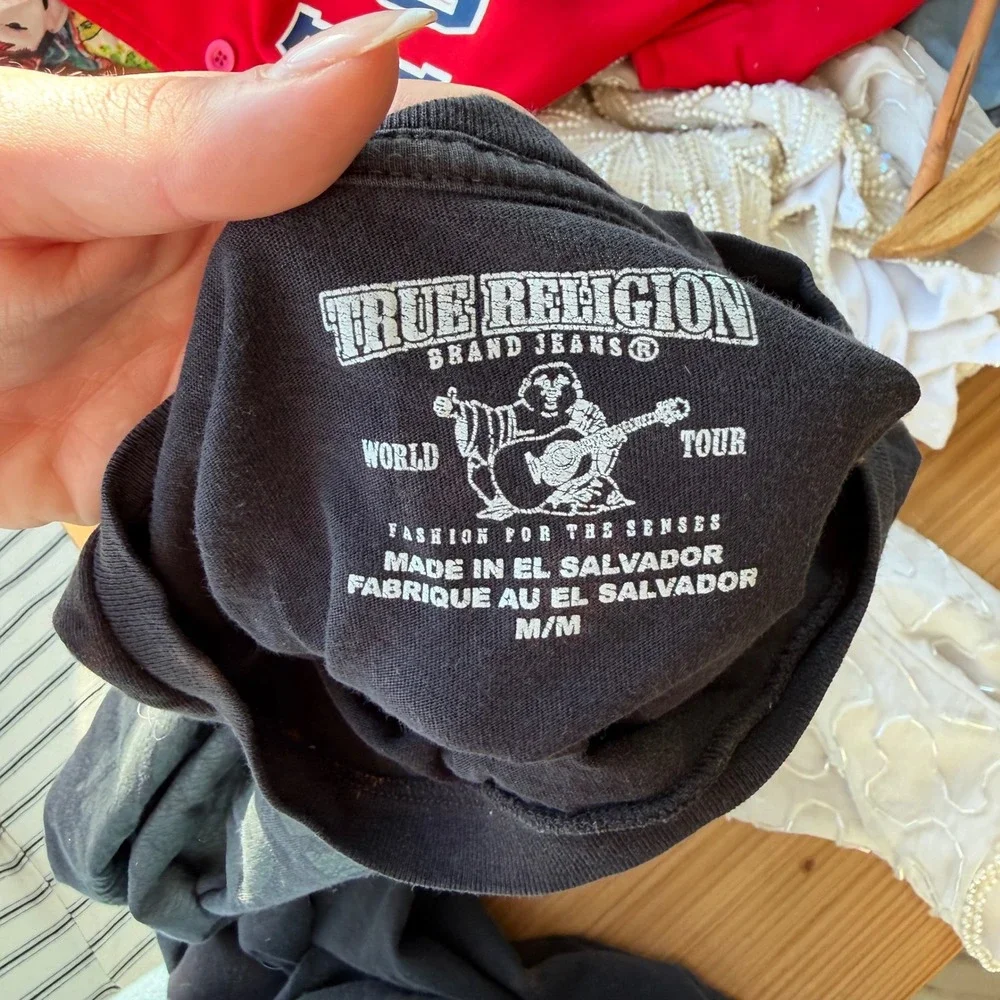 True Religion Distressed‎ Black T-Shirt Size Medium